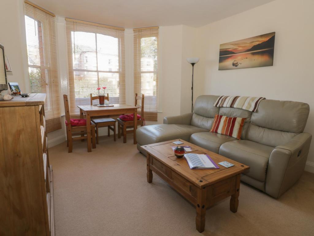 Garden Flat room 3