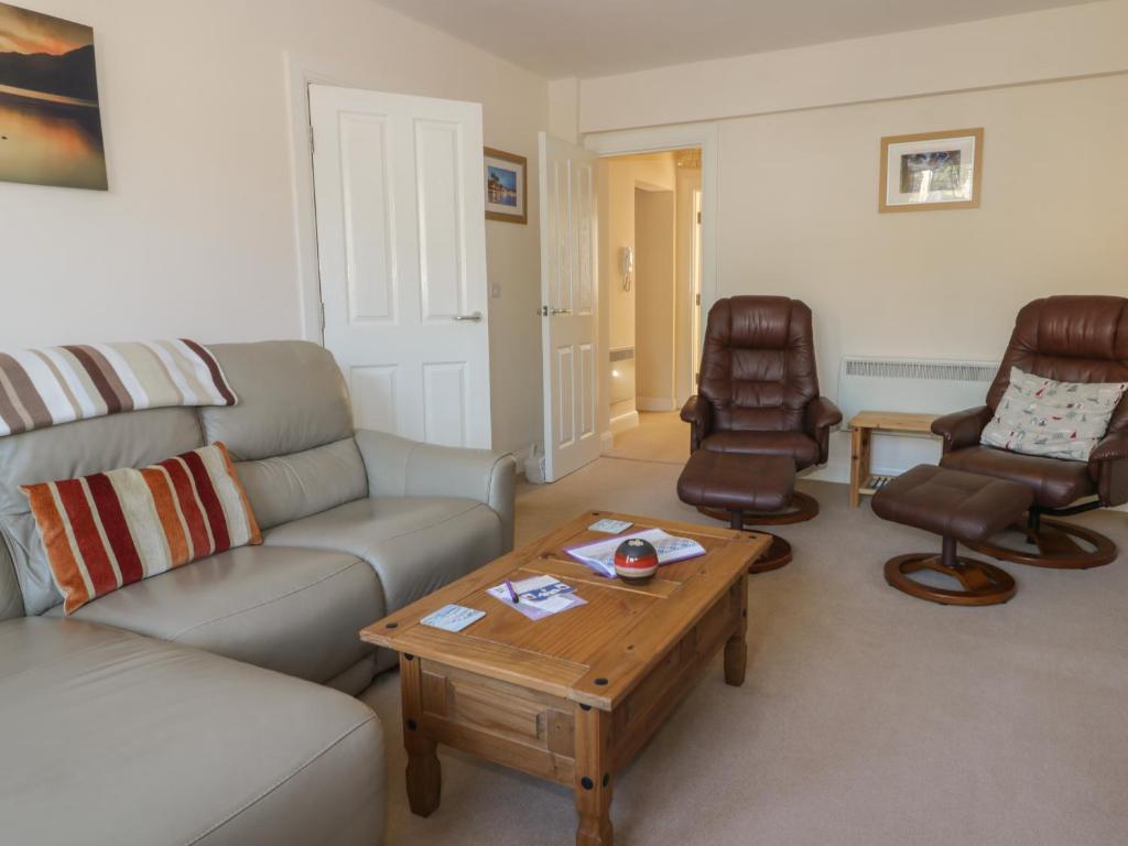 Garden Flat room 5