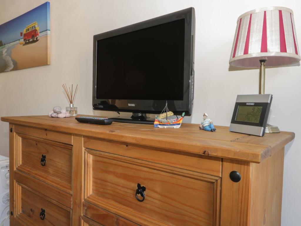 Garden Flat room 6
